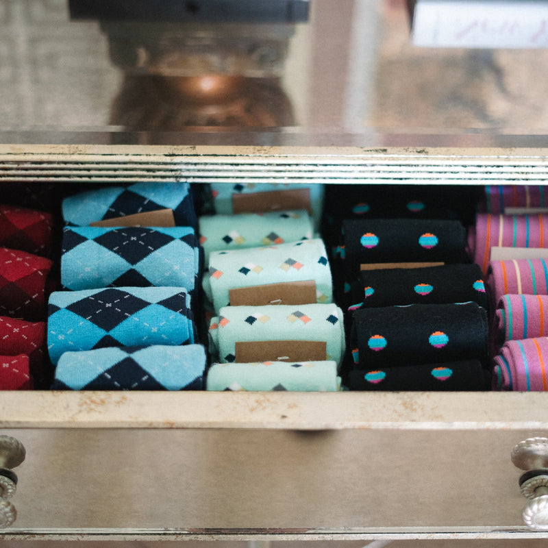 Why Custom Cotton Socks Remain a Staple for Both Men and Women